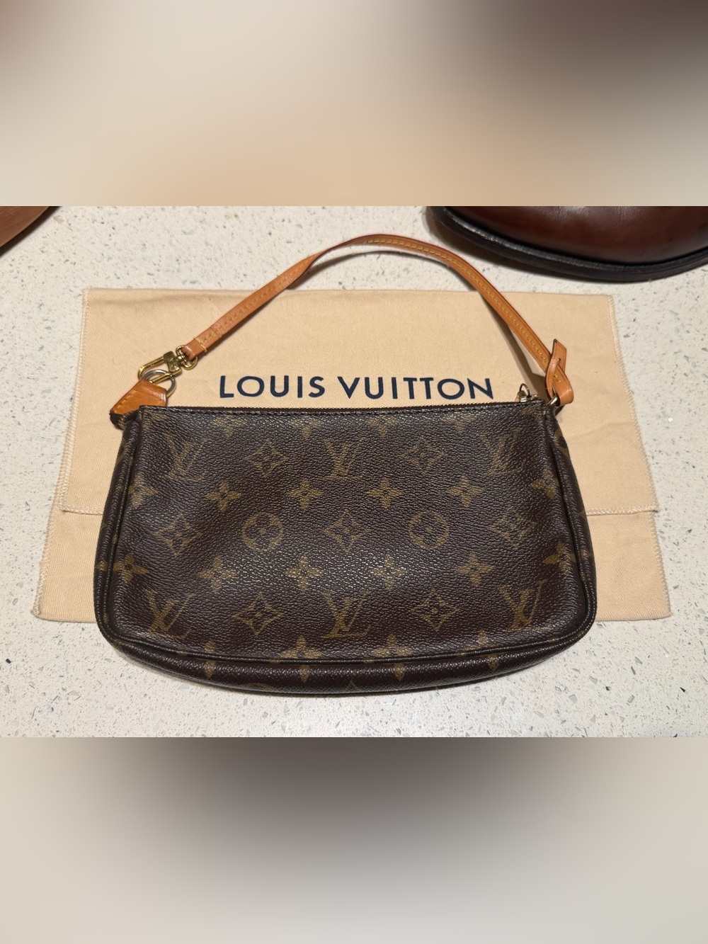 Louis Vuitton Monogram Canvas pochette Shoulder Bag in Brown and Tan